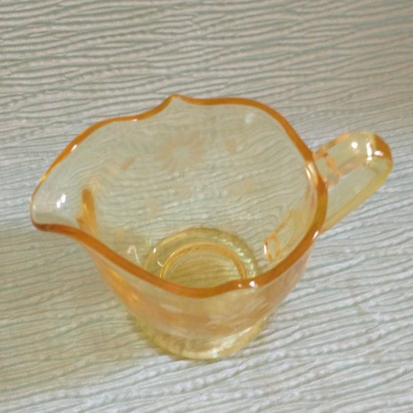 Lancaster Glass Yellow Jubilee Creamer - Picture 4 of 7